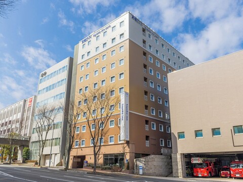 토요코 인 요코하마 시에이칠철 센터 미나미역