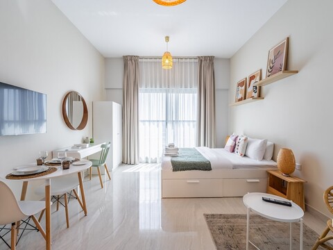 매력적인 스튜디오 에스케이프 시티 뷰