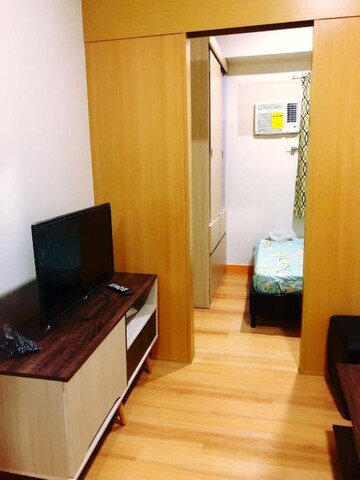 해피 스테이 앳 트리스 레지던스