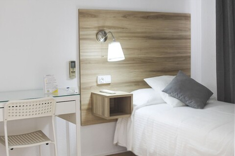 호텔 레스토랑테 비아 세비야 - 카디스 바이 MA 22 푼토스