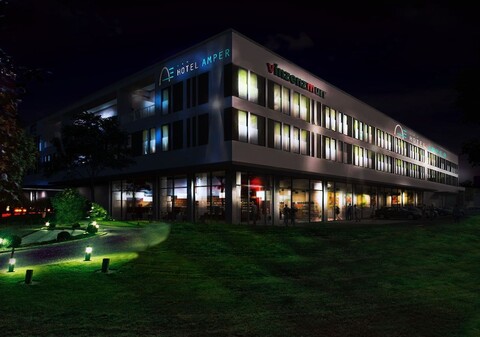 호텔 암페르