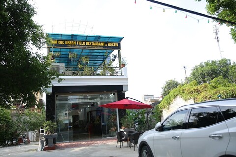 땀꼭 그린 필드 호스텔