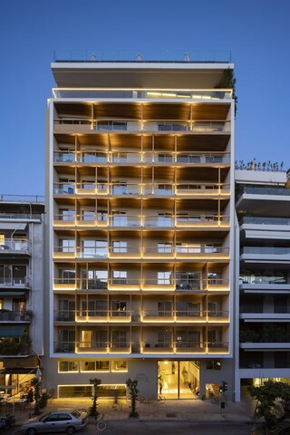 코코-맷 아테네 BC