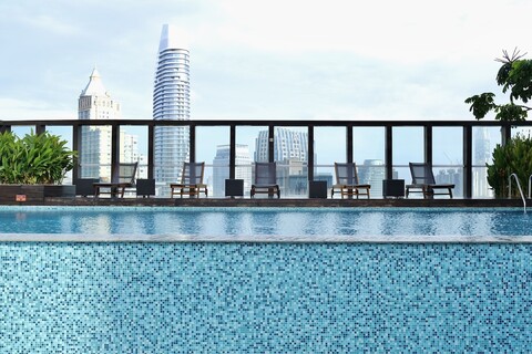 우르바나 랑수안 호텔