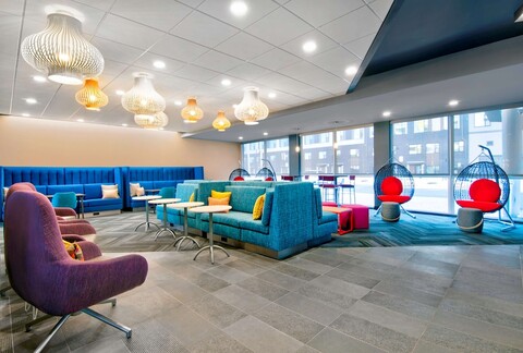 트루 바이 힐튼 애쉬번 원 라우던, 바