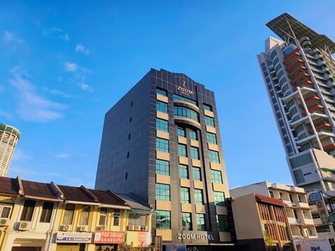 ZOOM HOTEL