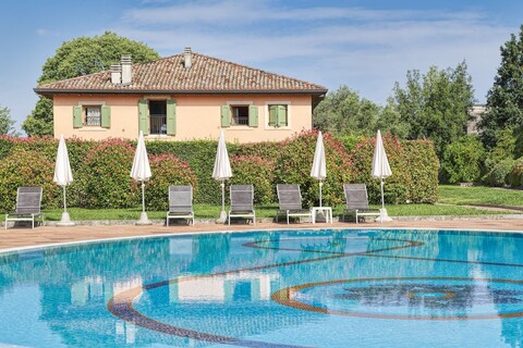 액티브 호텔 파라디소