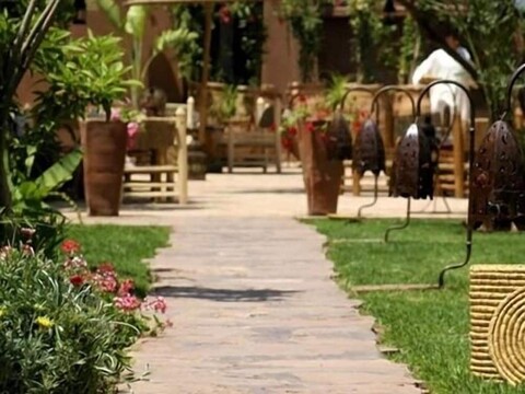 즈난 레일라 MKS