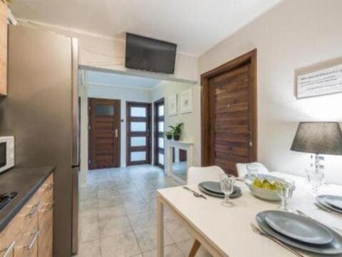 UNIT Warszawa Centrum Room by Metro Rondo ONZ