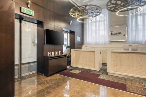 이코니 팔라먼트