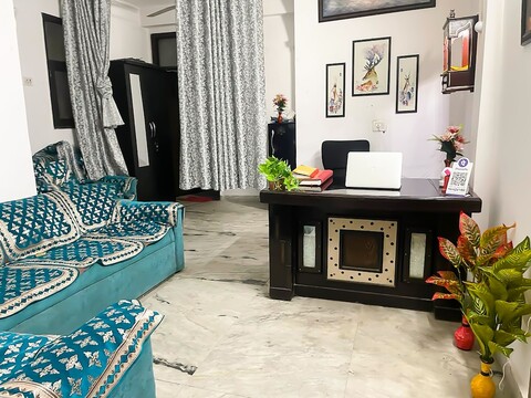 룸샬라 170 호텔 아우라