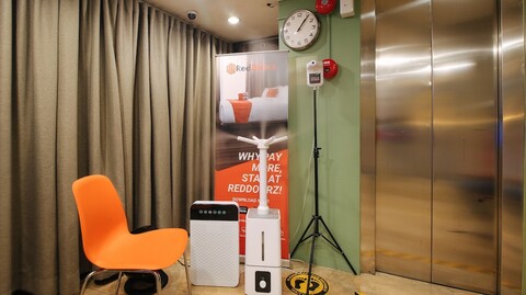 레드도어즈 @ 호텔 로즈마리