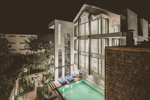 더 비짓 람나 바이 TH 지구