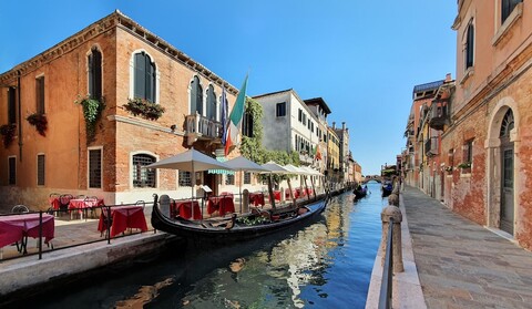 메스네르 팔라체