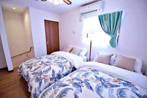 구라리스 II 룸 D