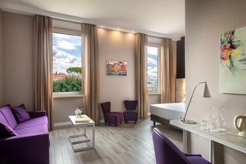 더 가디언 호텔