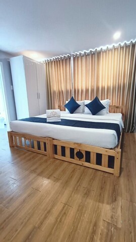 퀸 센트럴 아파트 호텔