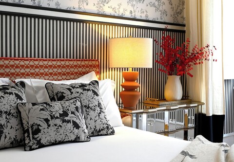 사파테이로스 44