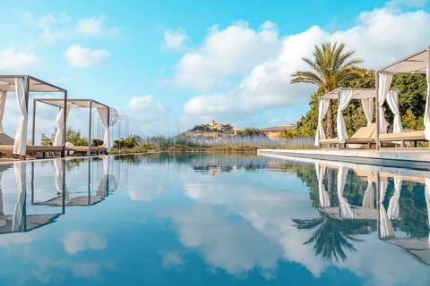 호텔 크레우 데 타우 아트 & 스파