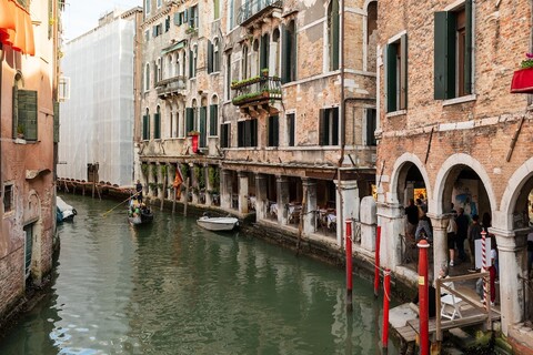 호텔 알 소토포르테고