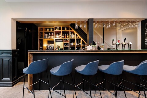 카탈로니아 폰델 암스테르담