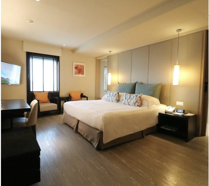 room detail thumbnail 0