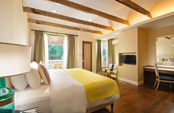 room detail thumbnail 0