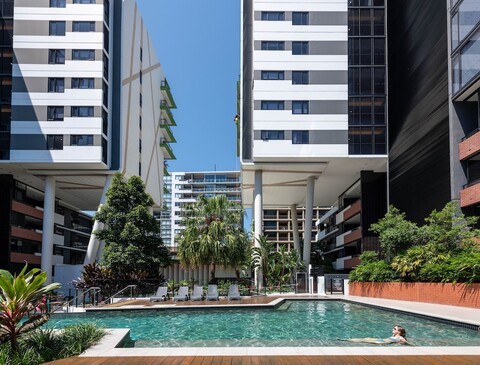 아레나 아파트먼트 바이 클릭스