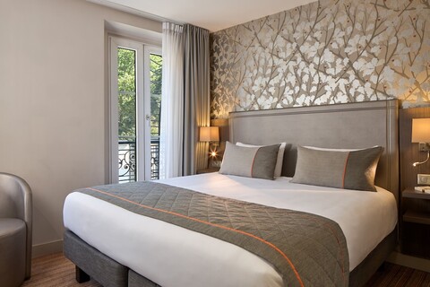 팀호텔 파리 가르 드 레스