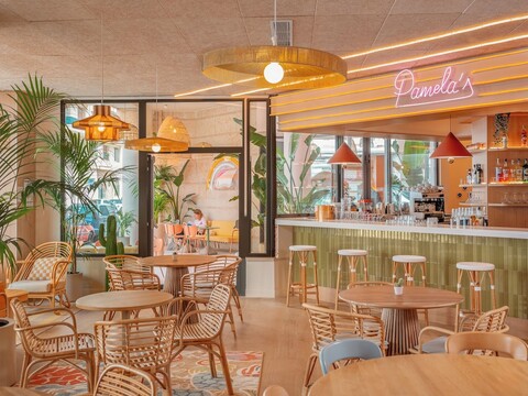 나이스 팸 호텔