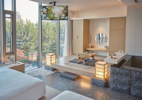 UH 스위트 더 서울