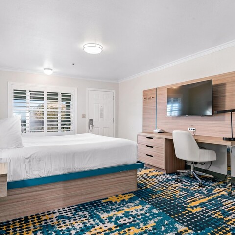 퍼시픽 쇼우어 인