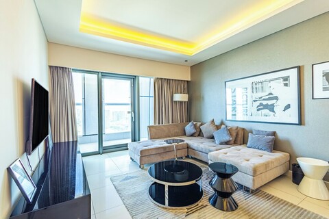 슈퍼호스트 - 두바이 드리밍 스타일리시 1BR, 다막 타워스 파라마운트