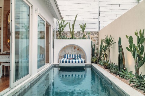 알레바  빌라  스미냑 바이 이니 비 호스피탈리티