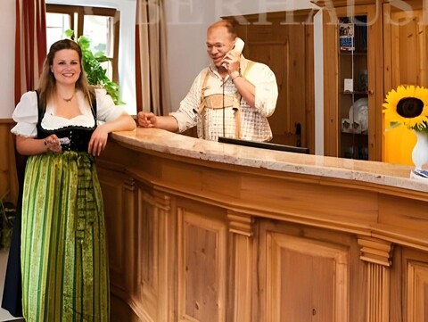 Metzgerei Gasthof Oberhauser - Hotel zur Post