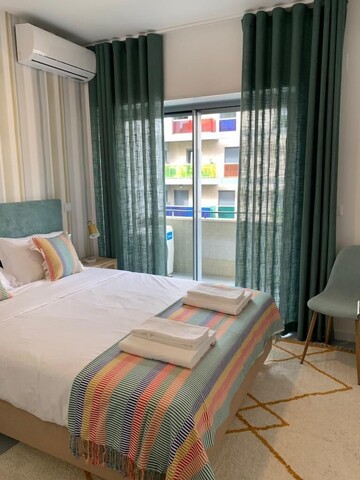 석시드 캄포 페케노 아파트