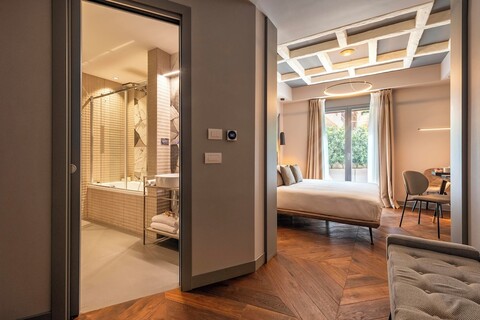 로리 부티크 호텔