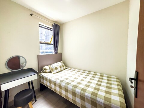 베란다 이스티라하트 2BR 라구나 플루이트