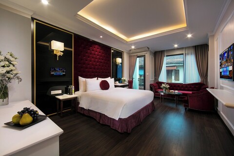 플로라 센터 호텔 & 스파