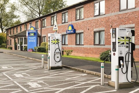 데이즈 인 바이 윈덤 콜리 국립전시센터 M6