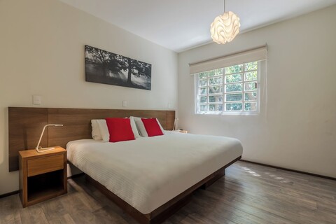 OM686 어반 로프츠 쇼트-롱 스테이