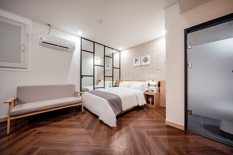 성남 HOTEL RA(호텔라)