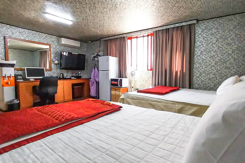 통영 항남동 명동장