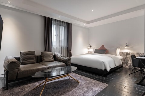 인천(경인교대) NINE(9)