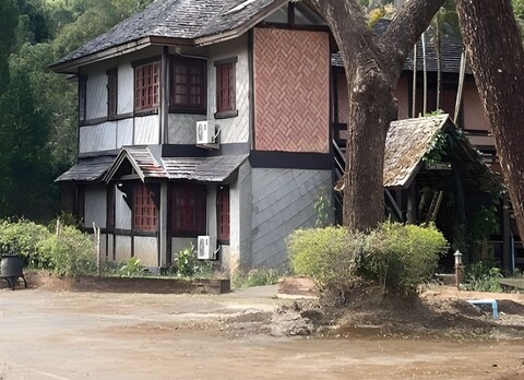 푸 잉 파 리조트