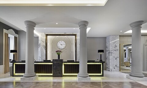 타이타닉 젠다르멘마르크트 베를린