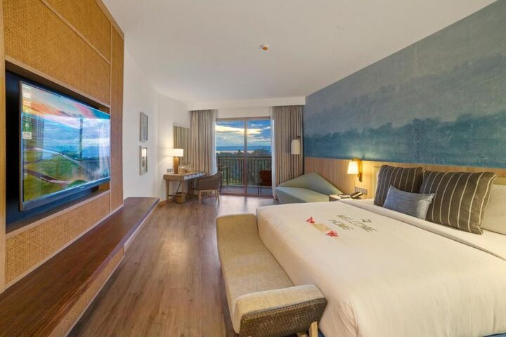 room detail thumbnail 0