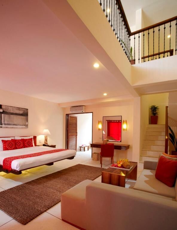 room detail thumbnail 1