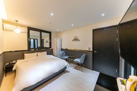 광주 신안동 YAJA 광주역점