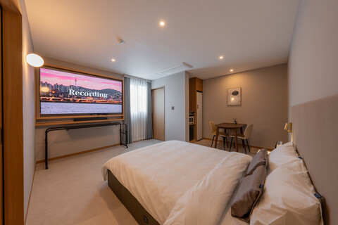 부산 H Avenue 문현점